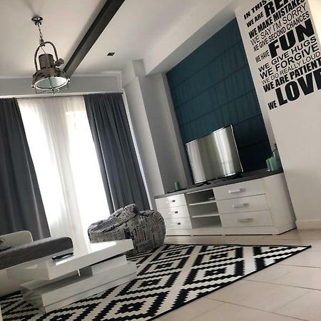 Le Reve Apartment Mamaia Nord Екстер'єр фото