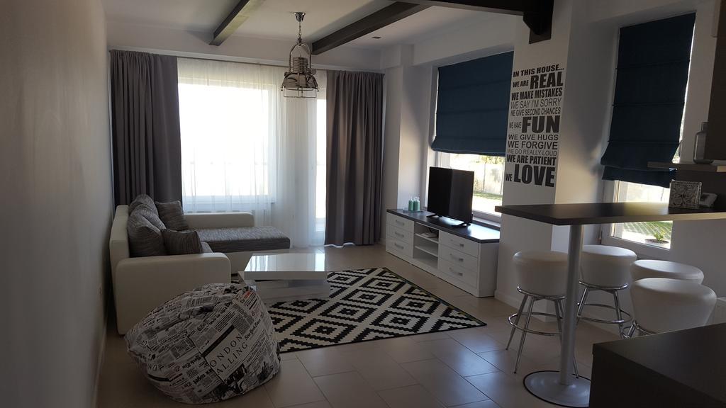 Le Reve Apartment Mamaia Nord Екстер'єр фото