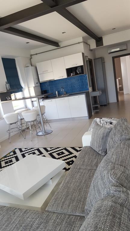 Le Reve Apartment Mamaia Nord Екстер'єр фото