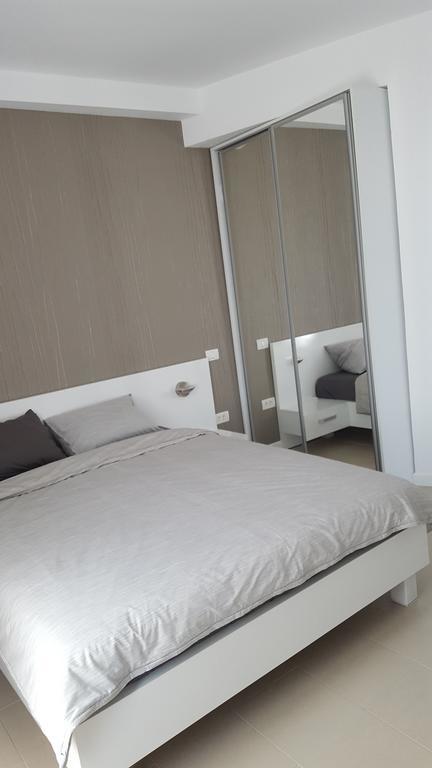 Le Reve Apartment Mamaia Nord Екстер'єр фото