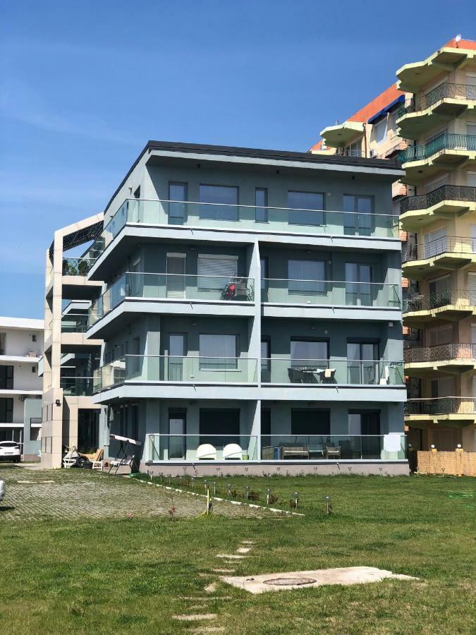 Le Reve Apartment Mamaia Nord Екстер'єр фото