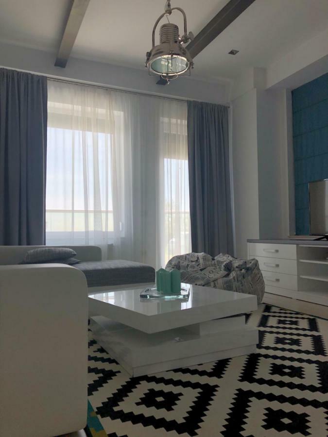 Le Reve Apartment Mamaia Nord Екстер'єр фото